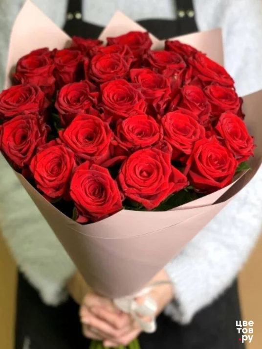 Монобукет из 25 красных роз